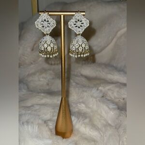 Pakistani / Indian Elegant Silver and white Jhumka Earrings